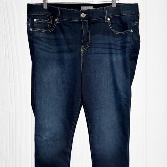 Torrid Bombshell Skinny Premium Stretch High-Rise Jeans NWOT - Picture 7 of 15